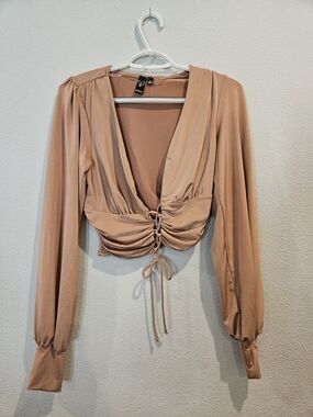 Windsor Nude Drawstring Ruched V-Neck Long Sleeve Crop Top
